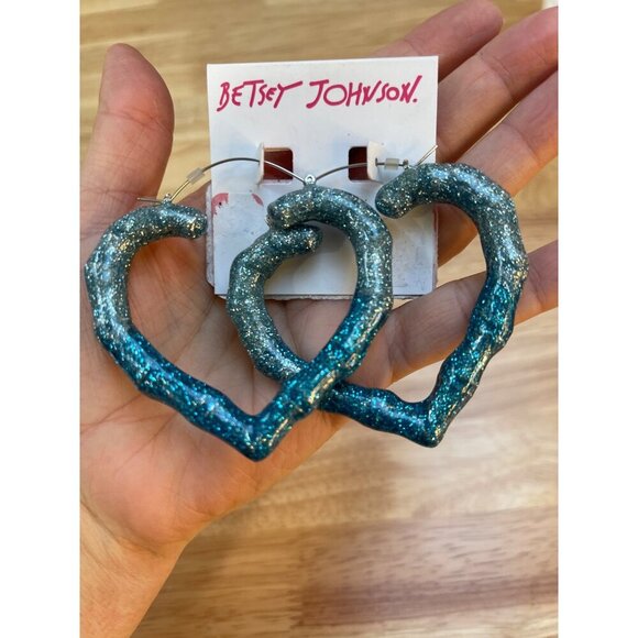 Betsey Johnson Blue Glitter Heart Bamboo Hoop Earrings, Fun, Chunky, Playful NWT - Picture 1 of 5
